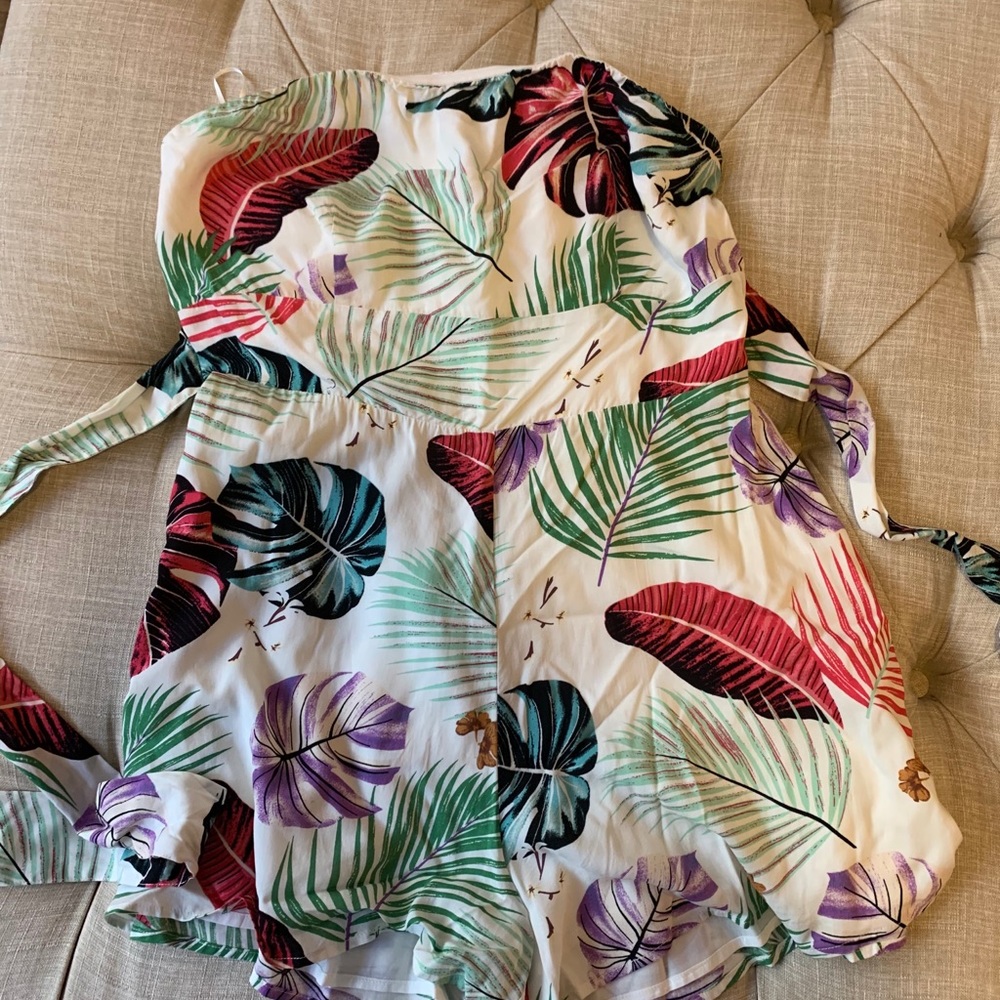 Tropical Romper - Picture 2 of 5